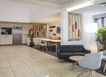 907 m² Serviced office in Nottingham, Lake View Drive (NG15 0DT) - 8 | MatchOffice.com