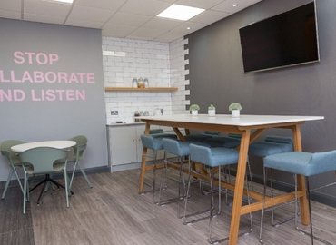 351 m² Serviced office in Oldbury, Broadwell Road 422 (B69 4BY) - 7 | MatchOffice