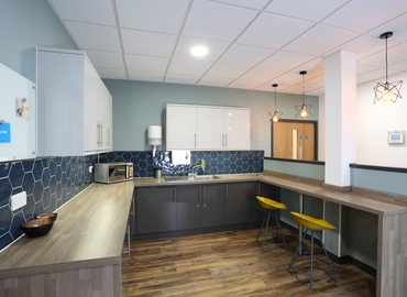 300 m² Business park in Leeds City Centre, Turnberry Park Road (LS27 7LE) - 10 | MatchOffice