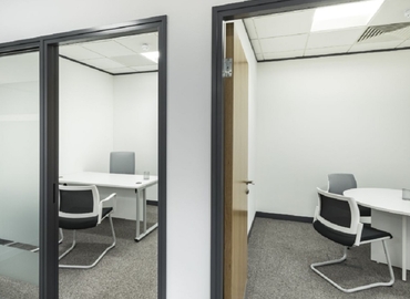 Business center Brooks Drive SK8 3TD Manchester