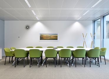  Meeting room for rent in Birmingham Centre, 4200 Waterside Centre, 30 m² - MatchOffice.co.uk