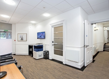 60 m² Business center in Aberdeen, 2 & 7 Queen’s Gardens (AB15 4YD) - 1 | MatchOffice.com