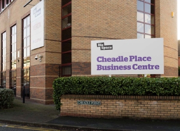 10 m² Business space in Cheshire, Stockport Road (SK8 2JX) - 1 | MatchOffice