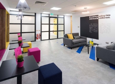  Business center  in Cheshire, Stockport Road, 10 m² - MatchOffice.co.uk