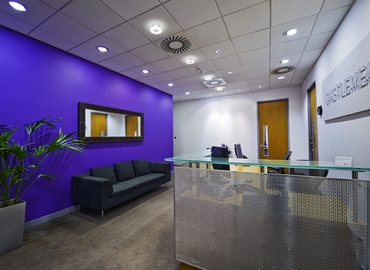 Business Centre in Bristol, Lower Castle Street, 70 m² - MatchOffice.co.uk