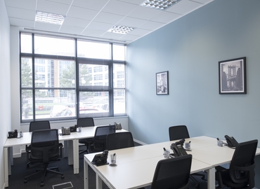  Business center  in Cardiff, Falcon Drive, 24 m² - MatchOffice.co.uk