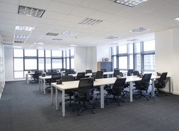 Business centre  in Cardiff, Falcon Drive, 24 m² - MatchOffice.co.uk