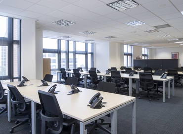 Business centre  in Cardiff, Falcon Drive, 24 m² - MatchOffice.co.uk