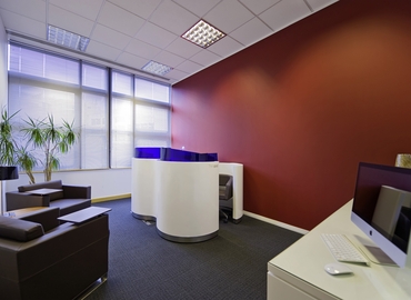  Business center  in Cardiff, Falcon Drive, 24 m² - MatchOffice.co.uk