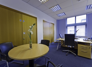  Business center  in Cardiff, Falcon Drive, 24 m² - MatchOffice.co.uk