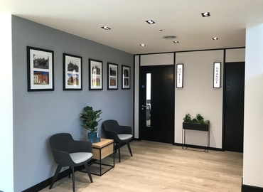 Business centre  in Hertfordshire, Thremhall Park, 42 m² - MatchOffice.co.uk