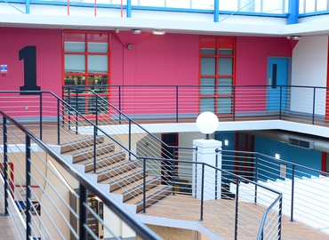 Business centre  in Tyne and Wear, William Street, 200 m² - MatchOffice.co.uk