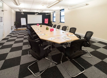 10 m² Serviced office in South Yorkshire, Bow Bridge Close (S60 1BY) - 3 | MatchOffice.com