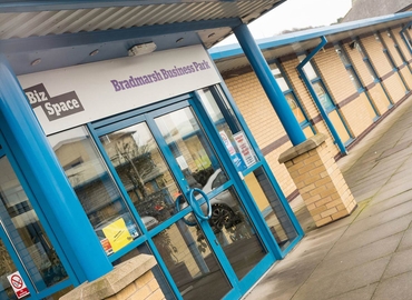 Meeting room in South Yorkshire, Bow Bridge Close, 10 m² - MatchOffice.co.uk