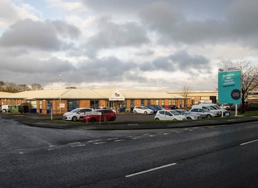 Business Centre in Sheffield, Outgang Lane, 10 m² - MatchOffice.co.uk