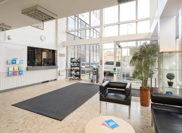 Business centre  in Bradford, Albion Road, 10 m² - MatchOffice.co.uk