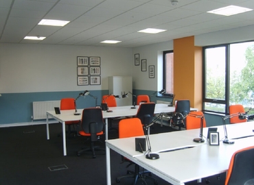 Business centre  in Warwickshire, Fletchworth Gate, 10 m² - MatchOffice.co.uk