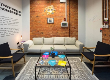 Business centre  in Nottingham, Brookfield Road, 10 m² - MatchOffice.co.uk
