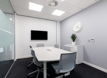  Business center  in Devon, Southernhay Gardens, 150 m² - MatchOffice.co.uk