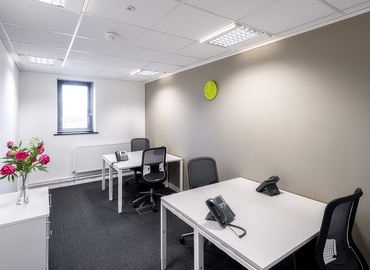 100 m² Business center property available to rent in Gloucestershire, Worcester Street 31 (GL1 3AJ) - 0 | MatchOffice.com
