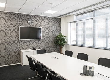 24 m² Business space in High Wycombe, Aston Court (HP11 1JU) - 10 | MatchOffice.com