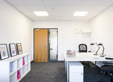 Business centre  in Bristol, Great Park Road, 10 m² - MatchOffice.co.uk