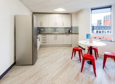 Business Centre in Cardiff, 05 Fitzalan Place, 10 m² - MatchOffice.co.uk