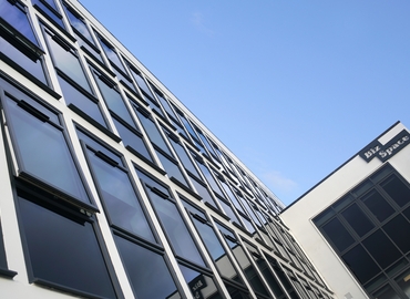  Meeting room hire in Gloucestershire, Corinium Avenue, 10 m² - MatchOffice.co.uk