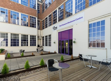  Meeting room hire in Hertfordshire, Pixmore Avenue, 10 m² - MatchOffice.co.uk
