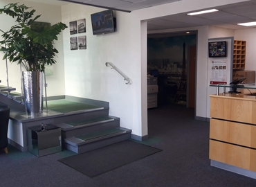 10 m² Convention center in Surrey, 1 Delta Way (TW20 8RX) - 4 | MatchOffice.com