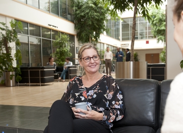 10 m² Business space in Surrey, 4 Curtis Road (RH4 1XA) - 2 | MatchOffice