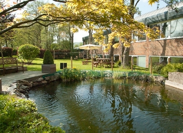 10 m² Convention center in Surrey, 4 Curtis Road (RH4 1XA) - 5 | MatchOffice