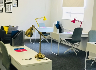 10 m² Business park building available to rent in City of London, 4-6 Wadsworth Road (UB6 7JJ) - 4 | MatchOffice.com