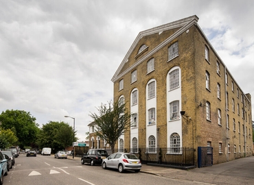Business center 99-103 Lomond Grove SE5 7HN The City of London