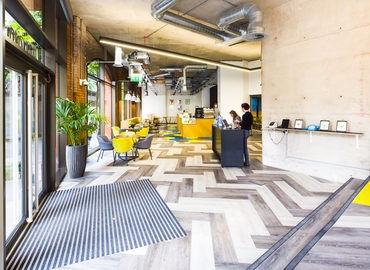 10 m² Business space in Greater Manchester, Albert Square (M2 6LW) - 0 | MatchOffice