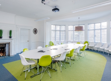 Business centre  in Cheshire, Abney Hall, 10 m² - MatchOffice.co.uk