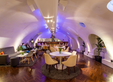 Coworking 7-10 Adam Street, The Strand WC2N 6AA Central London