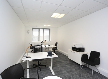 300 m² Business center in Cheltenham, Hatherley Lane (GL51 6SH) - 5 | MatchOffice