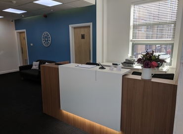Business center Cinnamon House, Cinnamon Park, Crab Lane WA2 0XP Fearnhead