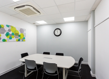 20 m² Coworking space  in Fearnhead, Cinnamon House (WA2 0XP) - 5 | MatchOffice.com