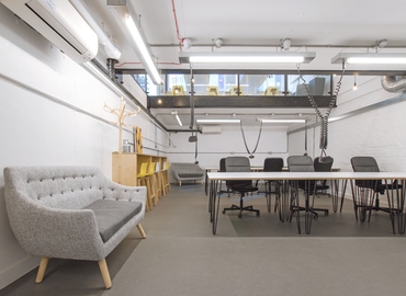  Coworking space in East London, Vesey Path, 900 m² - MatchOffice.co.uk