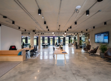 Business centre  in Cambridge, 184 Cambridge Science Park, 100 m² - MatchOffice.co.uk