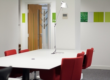 Business center 296-302 High Holborn WC1V 7JH Central London