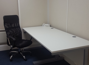 Book a 10 m² Convention center in Liverpool, Saint Mary's Road (L19 2NL) - 1 | MatchOffice.com