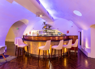 Virtual office 7-10 Adam Street WC2N 6AA Central London