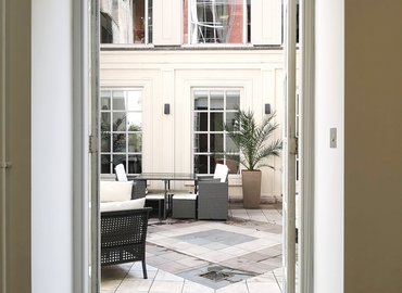 Virtual office 4 Cavendish Square W1G 0PG The City of London