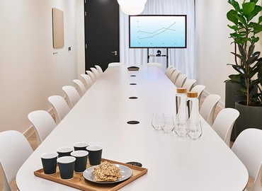  Meeting room hire in The City of London, King William Street 24, 422 m² - MatchOffice.co.uk