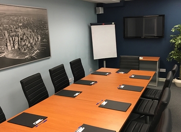  Meeting room hire in West London, 27-37 Station Road, 23 m² - MatchOffice.co.uk