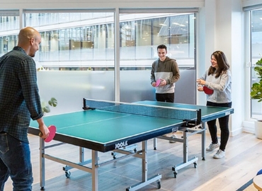 Business center 2 Minster Court EC3R 7BB The City of London