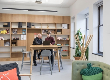 100 m² Shared workspace  in Edinburgh, 1 Lochrin Square (EH3 9QA) - 4 | MatchOffice